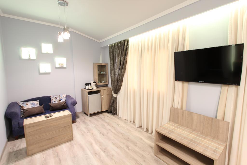 Nea Kallikrateia Hotel Mallas מראה חיצוני תמונה