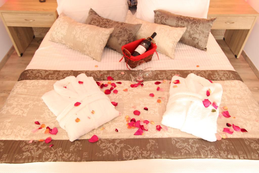Nea Kallikrateia Hotel Mallas מראה חיצוני תמונה