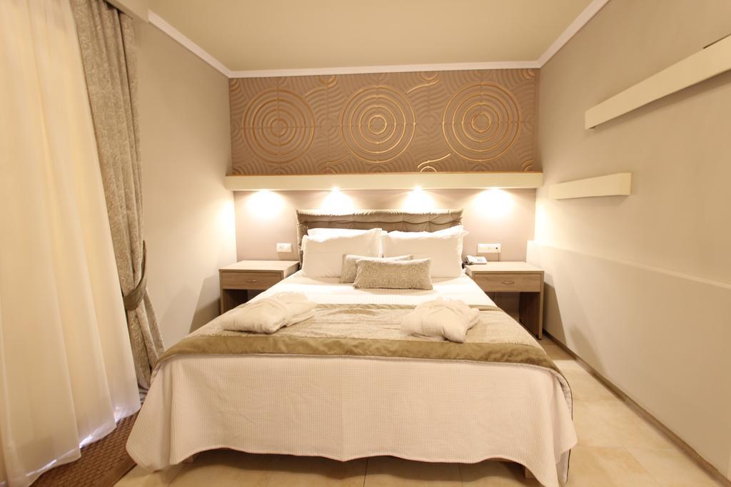 Nea Kallikrateia Hotel Mallas מראה חיצוני תמונה
